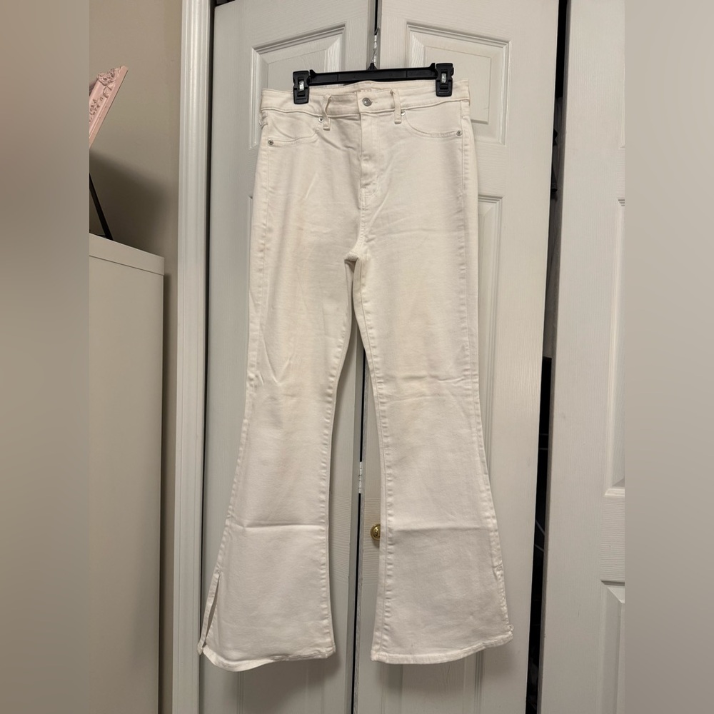 American Eagle fit & flare jeans